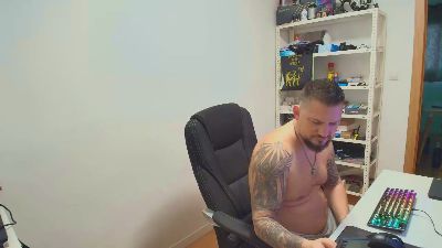 summer_cock28 webcam model stream image