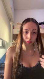 luulu webcam model stream image