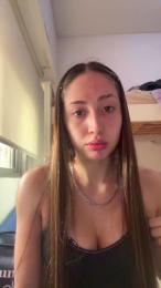 luulu webcam model stream image