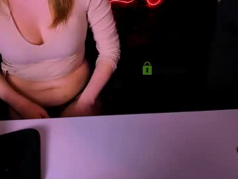 casey_meow_ webcam model stream image