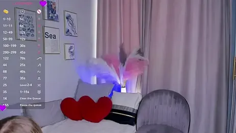 OdetteHarwick webcam model stream image