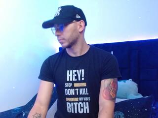 Sammuel Rogers webcam model stream image