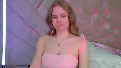 SelinSwarovski webcam model stream image