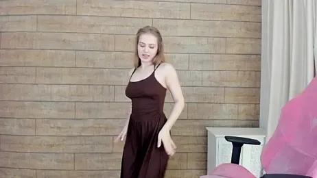 SelinSwarovski webcam model stream image