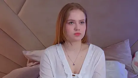 SelinSwarovski webcam stripchat model stream image