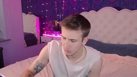 KiskaKurt webcam model stream image