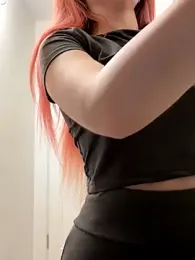 Holly-Glamour webcam model stream image