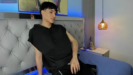 SamBlack_ webcam model stream image