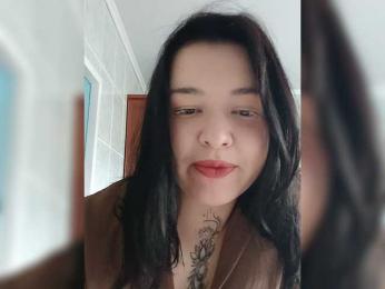 Iraidalass webcam model stream image