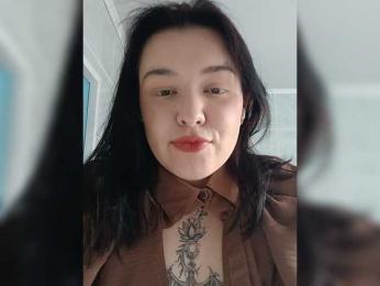 Iraidalass webcam model stream image