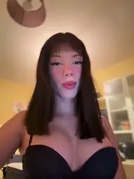 Carlita_cute webcam stripchat model stream image