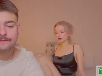 your_molly_mark webcam model stream image