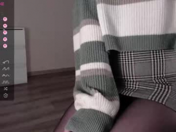 noelleneptune webcam model stream image