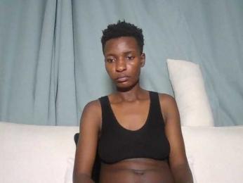 sexxyie webcam model stream image