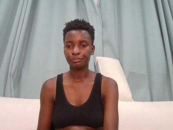 sexxyie webcam model stream image