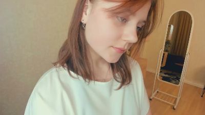 LoyceLupu webcam model stream image