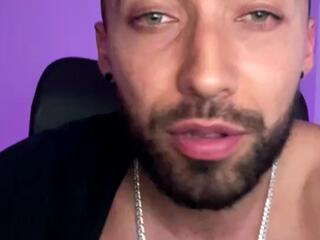 Martin Lenox webcam flirt4free model stream image