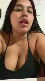 Queen1992 webcam model stream image