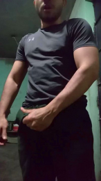 Luisfer98 webcam model stream image