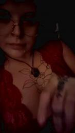 CheshieVibes webcam model stream image