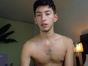ethan_skiny_ webcam model stream image