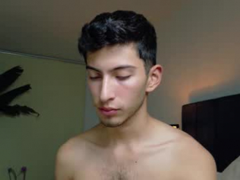 ethan_skiny_ webcam model stream image