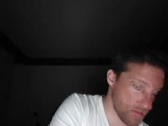 moms_little_monster webcam model stream image