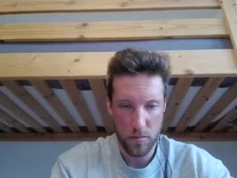 moms_little_monster webcam model stream image