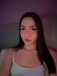 ShannonShanny webcam model stream image