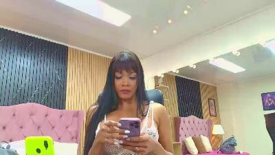 TS_BARBIE_BROWN webcam cam4 model stream image