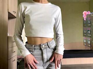 Emelina Carpio webcam model stream image