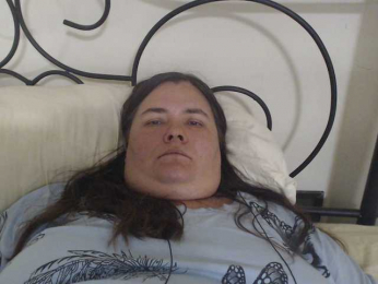 KittyDrive111 webcam model stream image