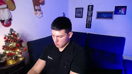 JamesCr_ webcam model stream image