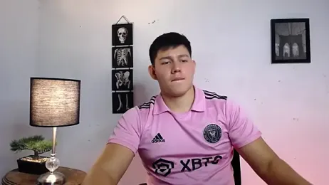 JamesCr_ webcam model stream image