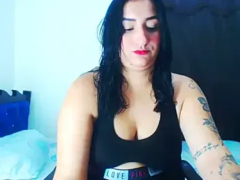 liz_dirty webcam model stream image