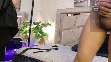 LucayLeo webcam model stream image