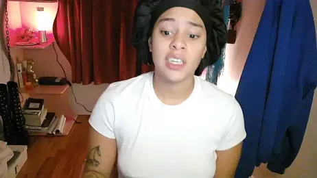 PrettyLittleProblem webcam model stream image