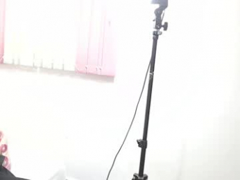 scarletlevis webcam model stream image