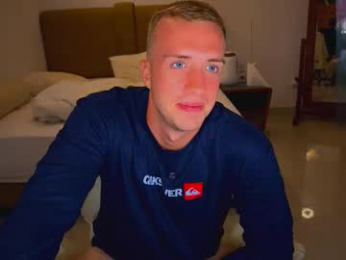 tommy_cumfinger webcam model stream image