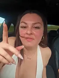 BaddieBellaUK webcam stripchat model stream image