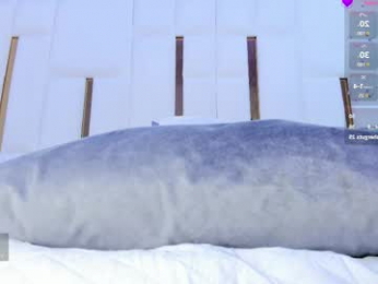 hillary_uckerman_ webcam model stream image