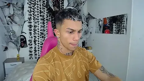 Leonard_Price webcam model stream image