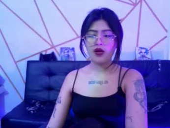 isa_bunny18 webcam model stream image