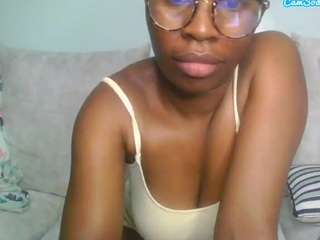 lovemaya4 webcam model stream image