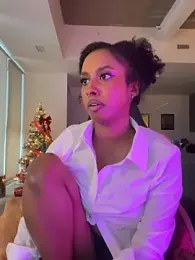 Your_Paris webcam model stream image