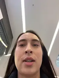 Holly_Play webcam stripchat model stream image