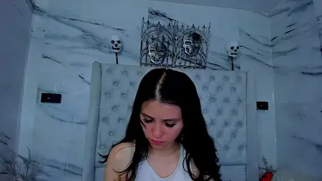 Ari_and_Storm webcam model stream image