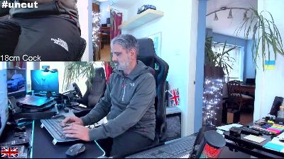 OnlineBossUK webcam model stream image