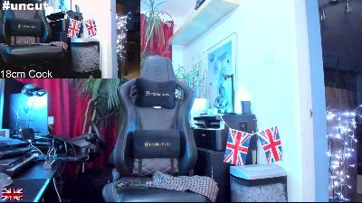 OnlineBossUK webcam model stream image