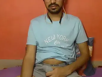 Cuteeeboy23 webcam model stream image